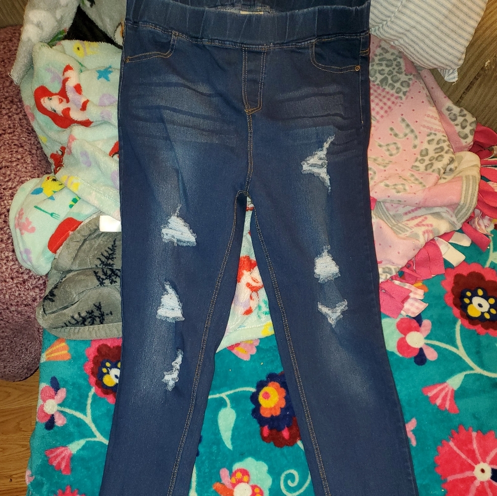 Jvini brand distressed jeans